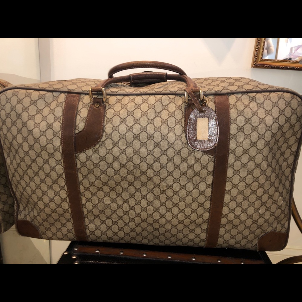 2018 soft sided GUCCI SUITCASE Guccisima print
